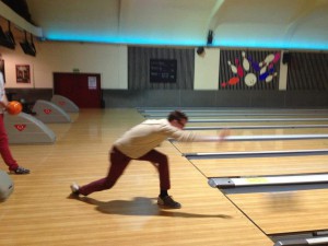 Revolutions-Bowling